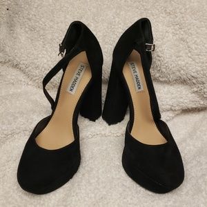 8 Steve madden close toe never worn